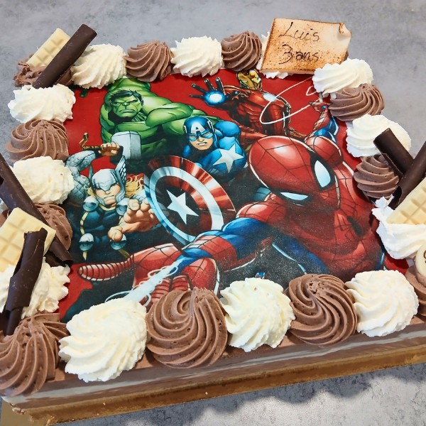 Les Gourmandises de Kevin Hirson Marle Guise gateau anniversaire enfant super heros avengers