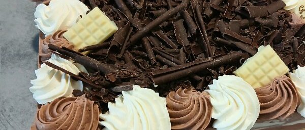 Les Gourmandises de Kevin patisserie Marles gateau chocolat copeaux noir