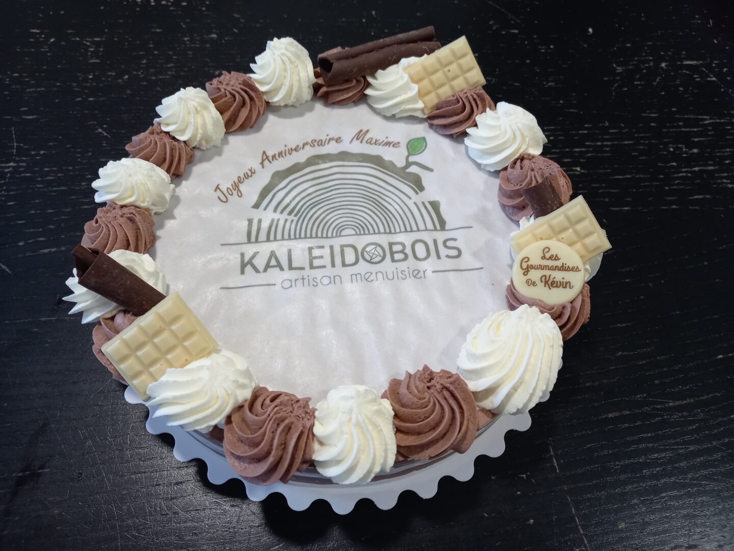 gateau chocolat 3chocolats bavarois personalise professionel menuisier bois les gourmandises de kevin